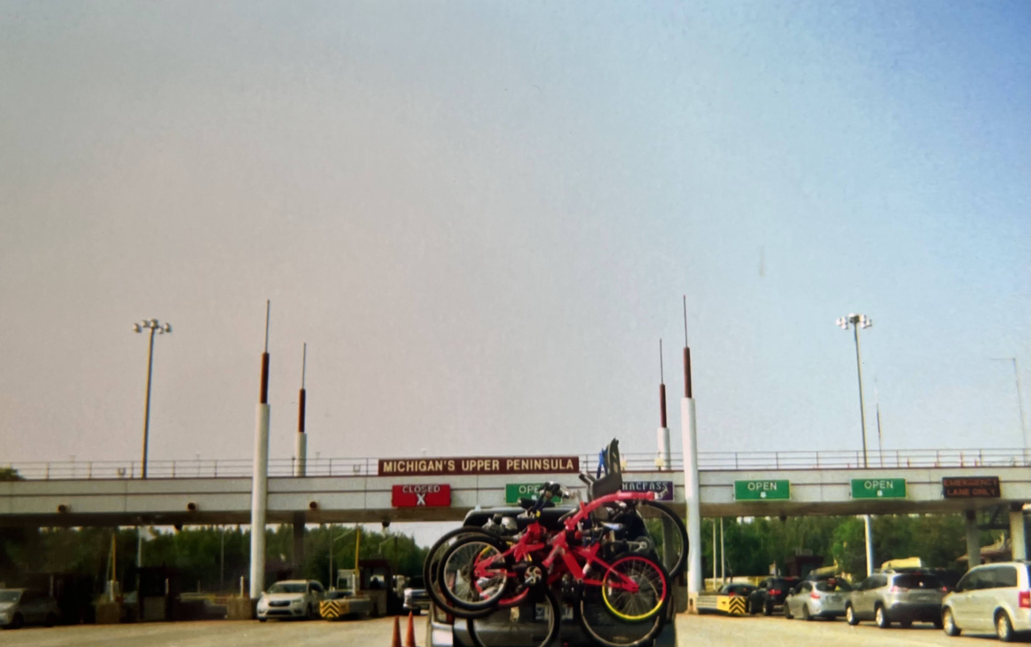 bridge to upper penninsula]